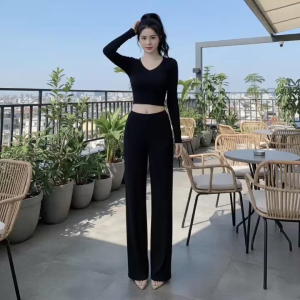 Set áo croptop cổ tim tay dài kèm quần dài ống rộng KVYBODY S46 chất thun cotton borip lụa dày mịn co giãn