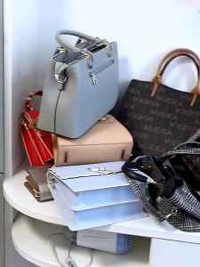 【Ready Stock】6/8 Pocket Hanging Handbag Organizer Wardrobe Closet Dustproof Transparent Folding Storage Bag Hook Hanger