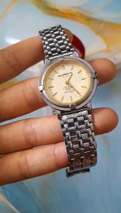 Đồng hồ nữ quattro size:31mm second hand si nhật- đã qua sử dụng
