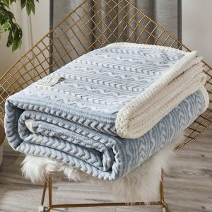 Thickened Coral Fleece AC Blanket