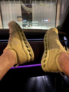 Ultra-Light EVA Foam Midsole Shock-Absorption Breathable Mens Sport Shoes Casual Style Mixed Material Inner Summer Fashion