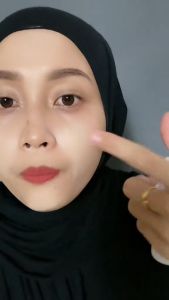 WYS EFFORTLESS SUNSCREN (Kemasan Terbaru) FREE GIFT / Wys Effortless Sunscreen with Spf 30pa+++ ( Terbaru isi 18ml) FREE BEAUTY BLENDER/ WYS SUNSCREEN