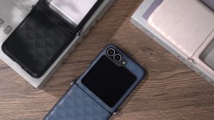 Ốp case da Dux Ducis Fitt Series Folding Folio Case cho Samsung Galaxy Z Flip 6 bảo vệ 306 độ thời trang tinh tế
