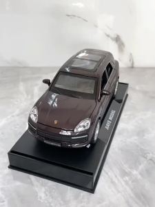MAKEDA | 1:32 Cayenne Turbo Taycan Luxury Car Model Toy Diecast Metal Sound Light Pull Back Miniature Supercar Models Holiday Presents