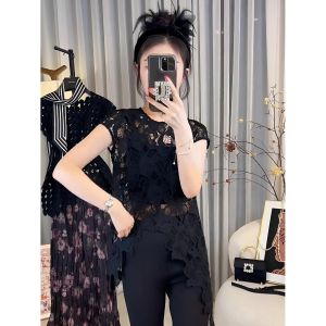 เสื้อเชิ้ตคอโปโลลูกไม้ผู้หญิงทรงสลิมฟิตสไตล์เกาหลีแขนสั้นทรงหลวมสำหรับฤดูร้อน