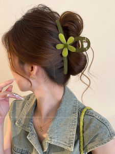 Elegant Floral Hair Clip Large