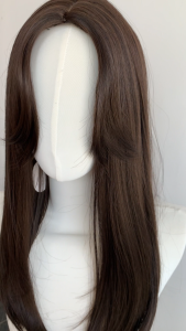 Medium Straight Wig for Women Korean Layered Hairstyle Center Part Natural Look Synthetic Hairpiece