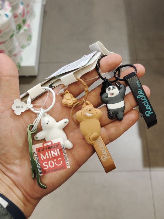 Gantungan Kunci Ice Bear Keychain MINISO Gantungan Kunci Bottle