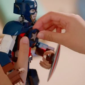 LEGO Super Heroes Marvel 76258 Captain America Construction Figure Building Toy Set (310 Pieces) Super Heroes Toys (8 Tahun+)