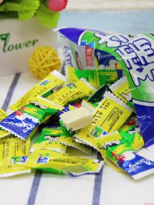 Classic Niu Lao Fresh Milk Candy Big White Rabbit Milk Flavor Childhood Snacks Traditional Candy Sugar Bagged Snacks from Zhejiang