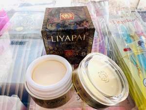 Kem Dưỡng Trắng Da Mờ Nám LIYAPAI TAIWAN 20gr hàng taiwan- HX2230