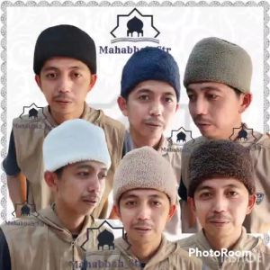 Pecic Bulu Rusia & Kopiah Bulu Rusia: Aksesoris Pakaian Tradisional