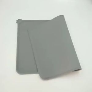 Waterproof Pet Feeding Mat Dog Cat Silicone Food Pad Drinking Tray Mat Pad Dog Placemat Puppy Pet Bowl Cushion