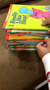 Little Pig Elephant Series English Picture Book 25 An Elephant And Piggie BookPig Elephant