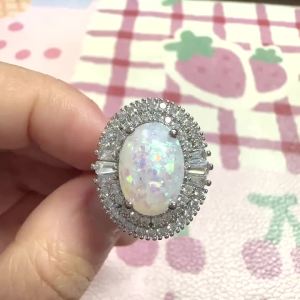 Huitan Imitation Opal Ring for Women Elegant Delicate Party Wedding Accessories Versatile Engagement Lady Jewelry Inlaid CZ