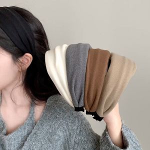 Grey Wide Edge Anti-Slip Womens Hairband 2025 New Popular Super Wide Headband for Washing Face Daily Outings Versatile Hair Accessories