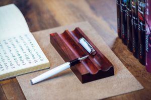 Real Wood Sandalwood Pen Rest Creative Storage Desktop Single Double Triple Slot Pen Holder Calligraphy Supplies Business