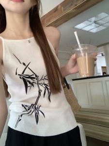 ฤดูร้อน รูปแบบใหม่ ผู้หญิง แขนกุด สลิมฟิต เสื้อกล้าม สายคล้อง ดีไซน์ ชุดกลางแจ้งสไตล์จีน ลายดอก เทรนด์แฟชั่น