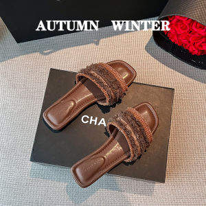 French Evening Breeze Flat Bottom Small Sandals Women Summer Outdoor Beachside High-End Sensation Single Strap Slippers