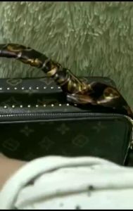 Calviero Collection G3010 TAS SELEMPANG FASHION IMPORT SLINGBAG KOTAK MOTIF FLOWER 1KG MUAT 2PCS