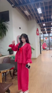 Đồ Bộ pijama Tay Dài Quần Dài Cổ Tròn bèo Phối Ren Họa Tiết Kẻ Caro chất liệu vải đũi xốp mềm nhẹ mát mặc nhà thu đông dễ thương