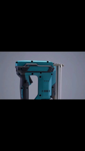 MAKITA ปืนยิงตะปูไร้สาย 299Vf รุ่น F30G ปรับได้ 2 เกียร์ พร้อมแบตเตอรี่ ใช้กับตะปู F30 ความเร็วสูง 1500r/min ยิงเร็วแรง พกพาสะดวก เหมาะงานไม้ งานช่าง