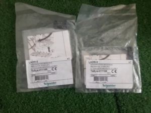 Khóa liên động cơ LAD9V2 Schneider dùng cho khởi động từ LC1D
