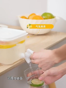 AKIRO HOME 3.5L/6.5L/ 10L Summer Cold Drink Fruit Tea Iced Cold Water Bucket Beverage Dispenser with Faucet Filter BPA FREE Leakproof Fridge Kettle Container Cerek Jag 饮料桶