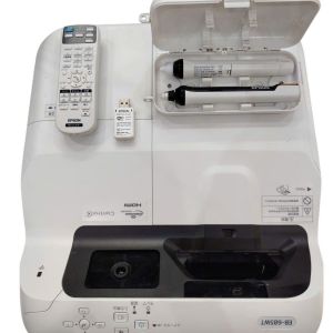 May chieu sieu gan epson eb-685w.bong chieu da dung 726h