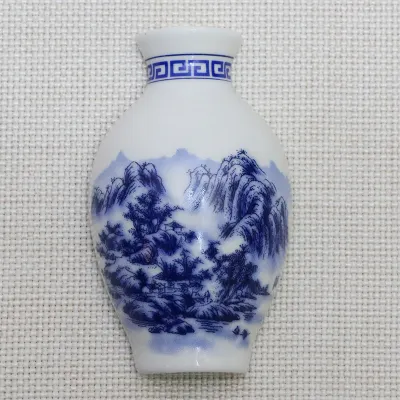 Blue And White Porcelain Flower Vase Fridge Magnet Home Decor Ceramic Magnetic Business Gifts from China New Chinese Style