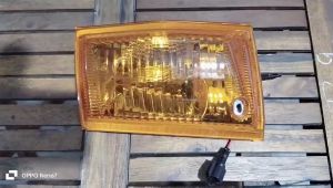 Đèn xi nhan xe tải Hyundai HD72 HD65 HD 80 Trái phải khác nhau. Hàng Việt Nam chất lượng cao. Rẻ hơn khi mua cả cặp