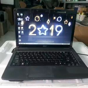 Laptop Acer T4300 Ram 4G ổ 250Gb HDD pin đầy đủ phụ kiện