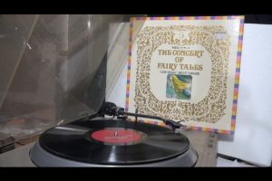 FLASH SALE 1 แผ่นเสียง 12นิ้ว H49 CONGERT Japan นิทาน แผ่นVG+หน้าBมีคราบกวน ริ้วรอยบาง เสียงรบกวนนิดหน่อยไม่มีรอยลึก แผ่นล้างทำความสะอาดแล้ว ปกVG+ แข็งหนาหนักมากมีหลายชิท มีตำหนิขอบนิดหน่อย ขอบไม่ขาด สันไม่ทะลุ