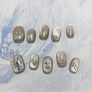 Champagne Cat Eye Nail Tips Handmade Optical Therapy White Enhancing Simple Elegant Autumn Winter New Style Wearable Nail Tips