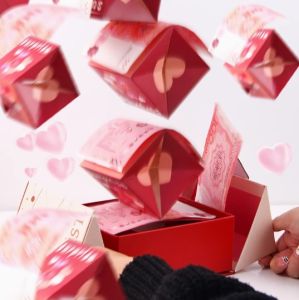 Surprise Explosion Gift Box: DIY Folding Bounce Money Jump Up Creative Holiday Valentine Wedding Proposal Gift Box