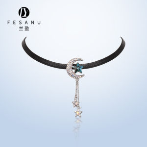 FESANU | Luxurious and Exclusive Crystal Necklace