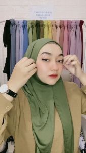 JILBAB SEGITIGA INSTAN JERSEY PREMIUM|KERUDUNG INSTAN SEGITIGA OVAL JILBAB SEGITIGA OVAL