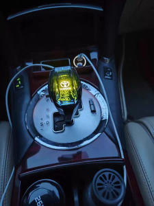 หัวข้อเกียร์คริสตัล EaXuS สำหรับ Toyota Mark X รุ่น 03-15 หัวข้อเกียร์แบบเปลี่ยนอัตโนมัติที่สว่างขึ้น อุปกรณ์ตกแต่งรถยนต์