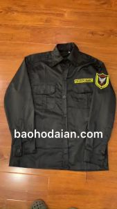 Áo vệ sĩ màu đen vải kaki 65/35 dài tay kèm logo tay