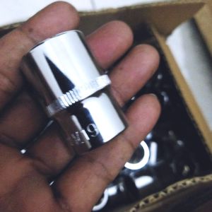 MATA SHOCK/MATA KUNCI SHOCK 1/2 DRIVE -6PT UKURAN 19MM