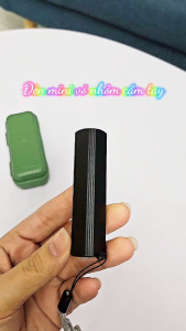 Đèn pin mini nhỏ gọn cầm tay chiếu sáng đến 2 giờ vỏ hợp kim nhôm sạc điện usb Mai Lee