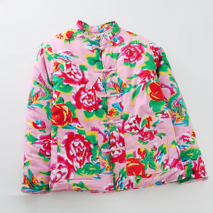 เสื้อยัดนุ่นผ้าฝ้ายคอตตอนลายดอกใหญ่ภาคตะวันออกเฉียงเหนือเสื้อยัดนุ่นให้ความอบอุ่นเพิ่มความหนาใส่ช่วงฤดูหนาวที่นิยมในโลกออนไลน์สำหรับผู้ชายเสื้อโค้ทคู่รักเข้ารูปสำหรับเจ้าบ่าว