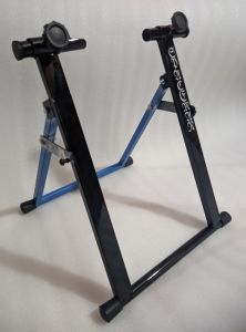 PADDOCK SEMI TRAINER BISA DINAIKI DAN DI GOES SANGAT KOKOH KUAT DAN RAPI