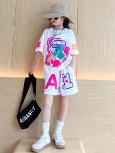 Trendy Summer Outfit for Girls Two-Piece Set Cool Casual Shorts Ensemble Fashionable Childrens Clothing Princess Style