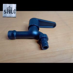 Kran Taman Engkol Hitam: Pilihan Terbaik untuk Taman & Halaman