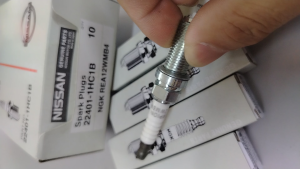 NISSAN NGK LZKAR6AP-11 Spark Plugs for Almira Livina Sylphy - Iridium - 4 Pack - Genuine Parts - Automotive Ignition Parts
