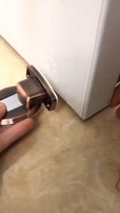 Magnet Penahan Pintu Rumah Ganjelan Lemari Laci Aman Anti Karat Tahan Banting Berisik Door Stopper Stainless Magnetic