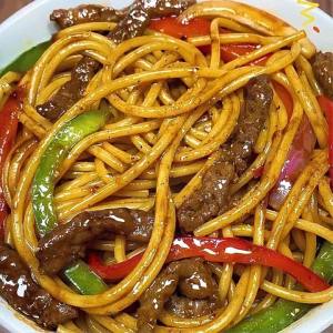 Low Fat Non-Fried Black Pepper Crab Sauce-Packed Instant Pasta