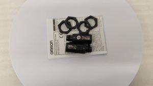 New and Original Omron 10-30VDC Photo Light Sensor Switch E3FA-TP21 TP22 TN21: A Comprehensive Guide