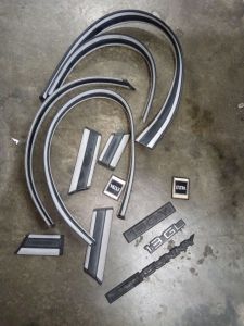 Used Nissan Sunny 130Y Full set Door Rubber Protector and Logo without double tape